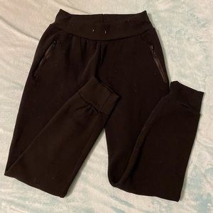 Medium Black Cinched Fitted Joggers